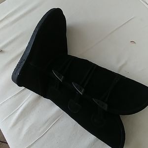 Black suede boots